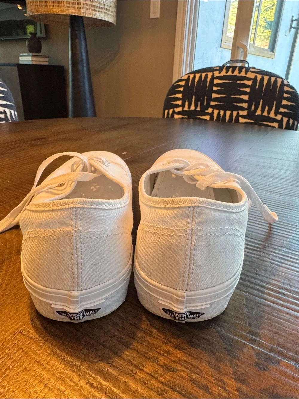 Vans White Canvas Low-Top Sneakers - Classic Lace-Up